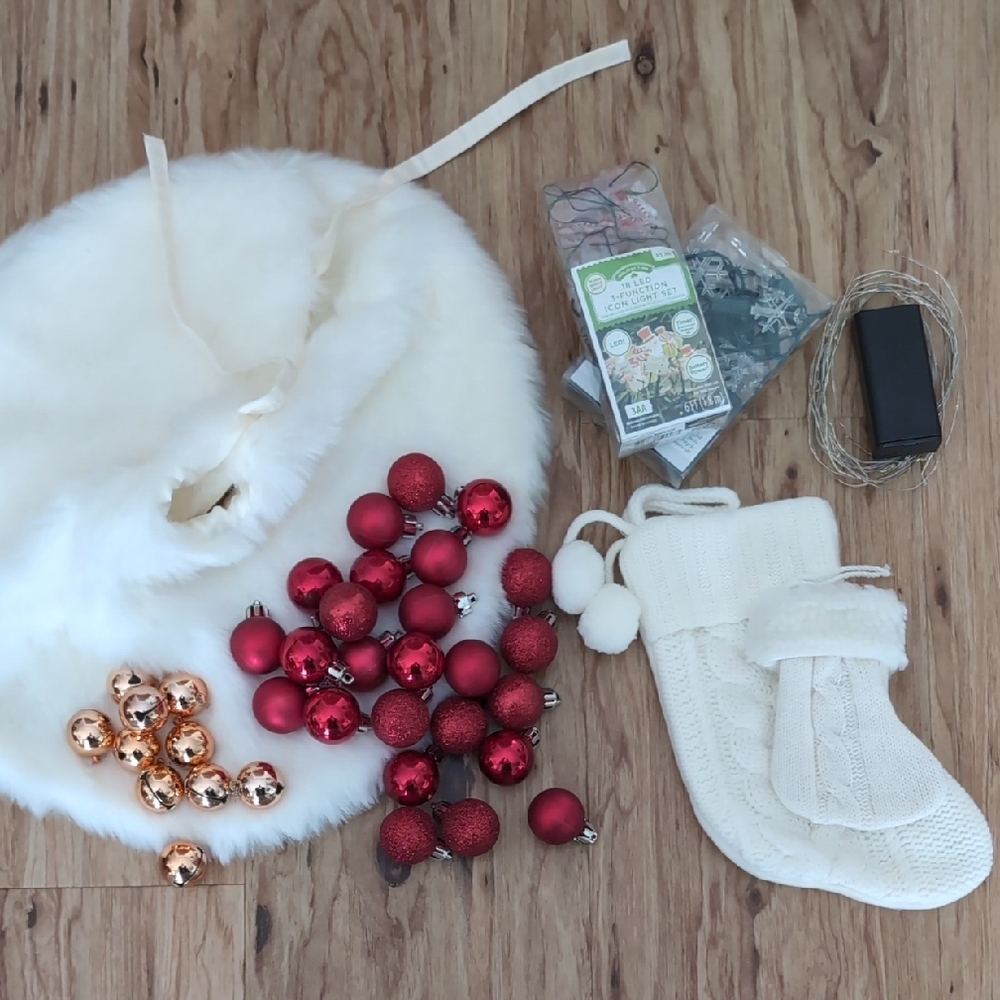 White Faux Fur Mini Christmas Tree Skirt and Ornaments Set